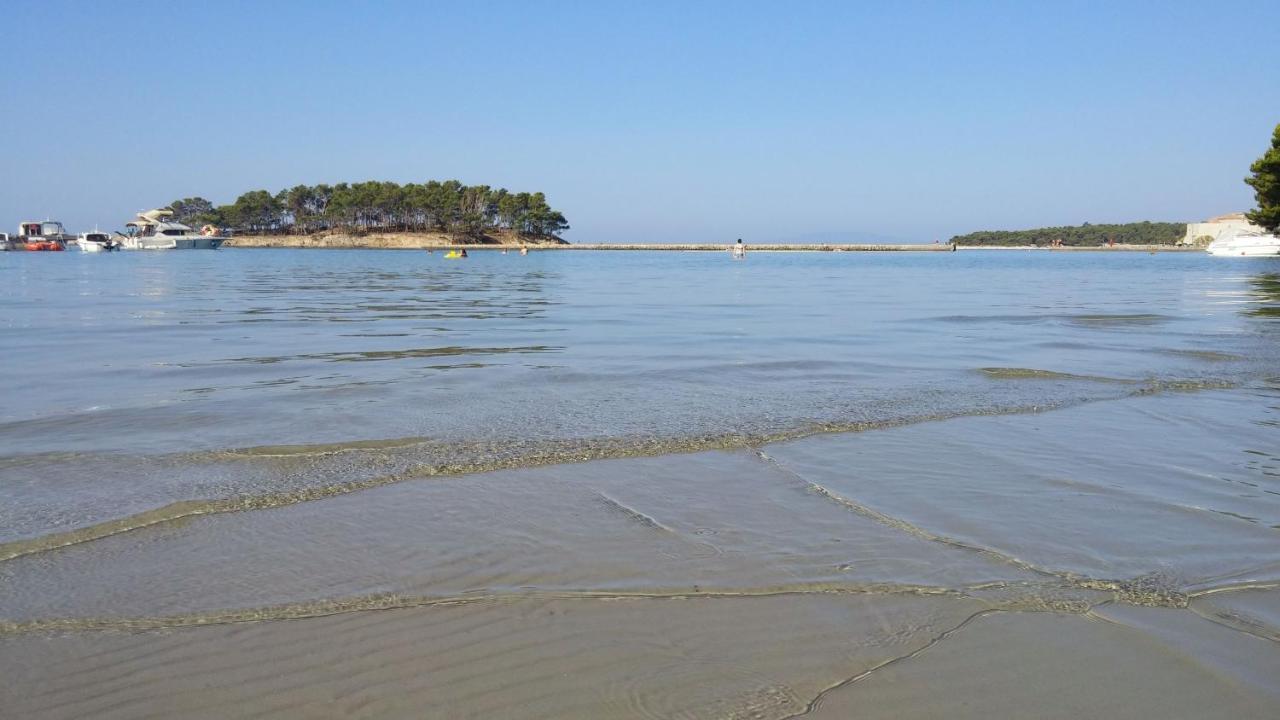 Mare Apartment *