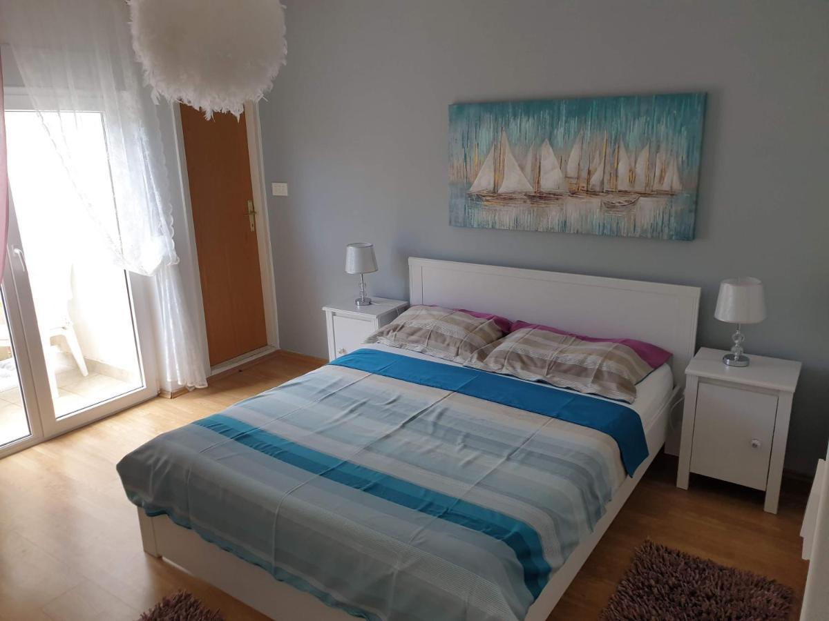 Apartament Mare