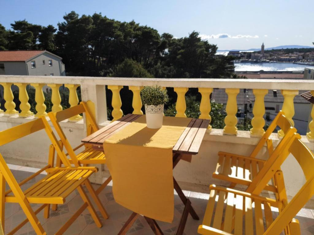 Apartament Mare