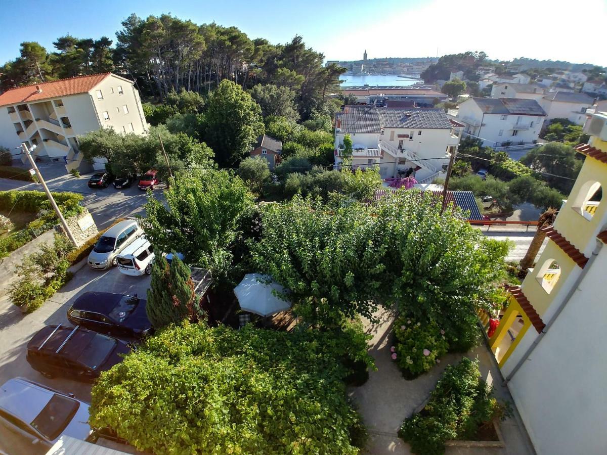 Apartament Mare