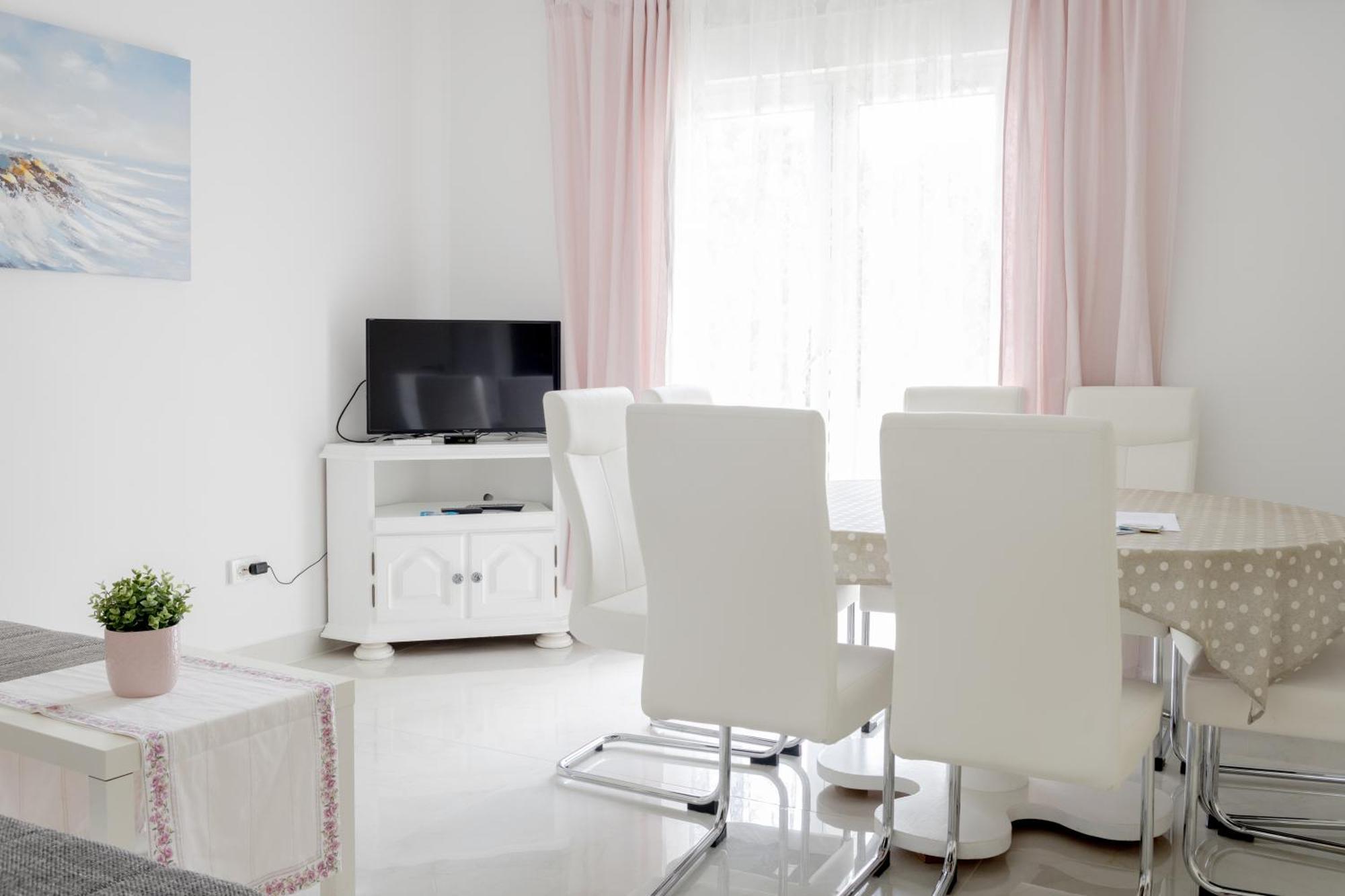 Apartment Mare